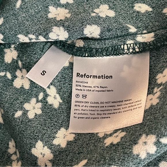Reformation Nell Floral V-Neck Blouse Size S - Picture 13 of 14